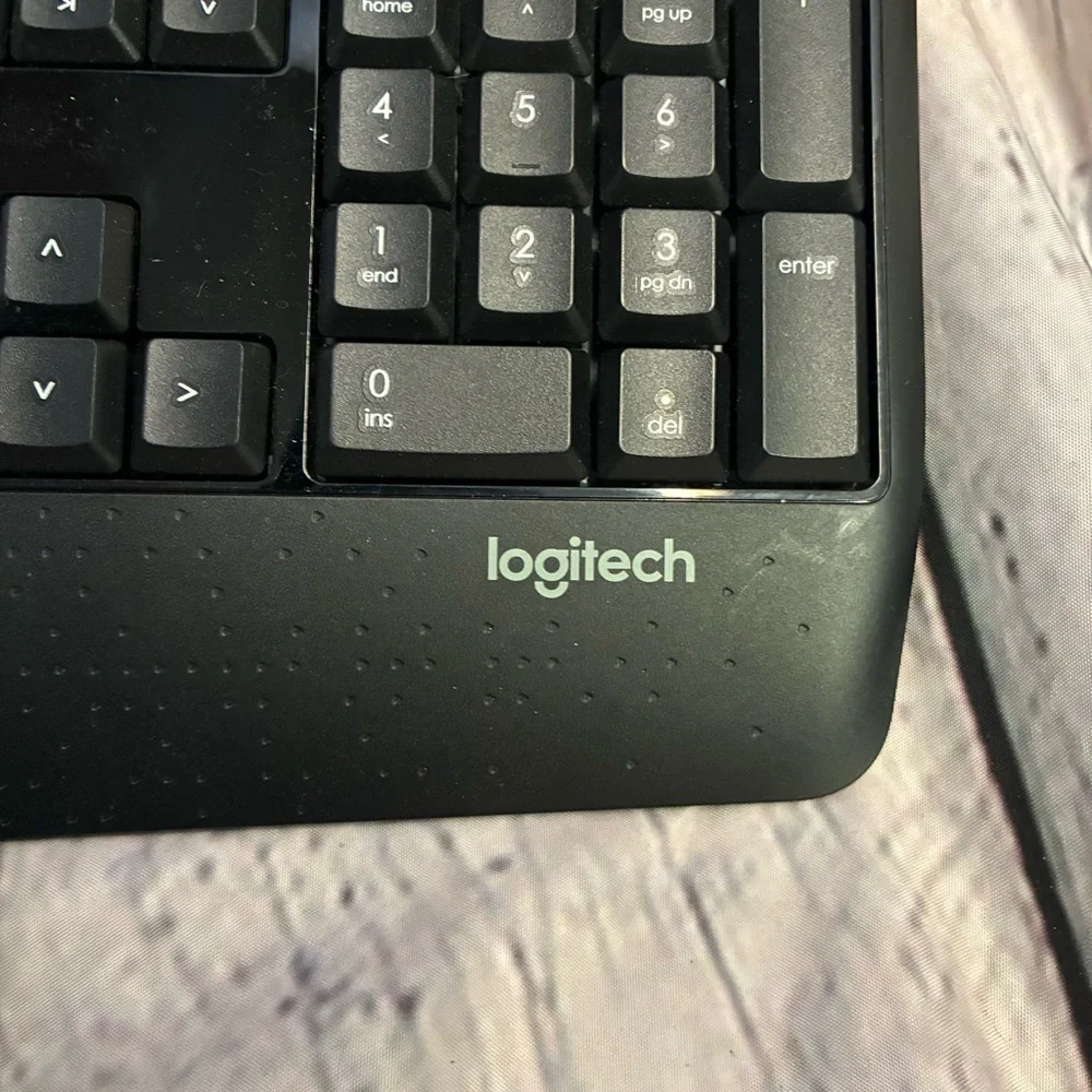 Logitech Black Wireless Keyboard‎ ONLY with Blue Accents GUC